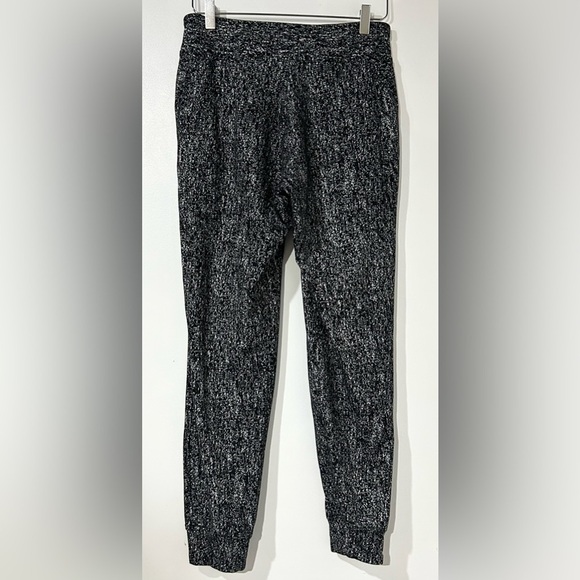 Lululemon Ready To Rulu Pant in Luon Suited Jacquard Black White 6 - Picture 6 of 7